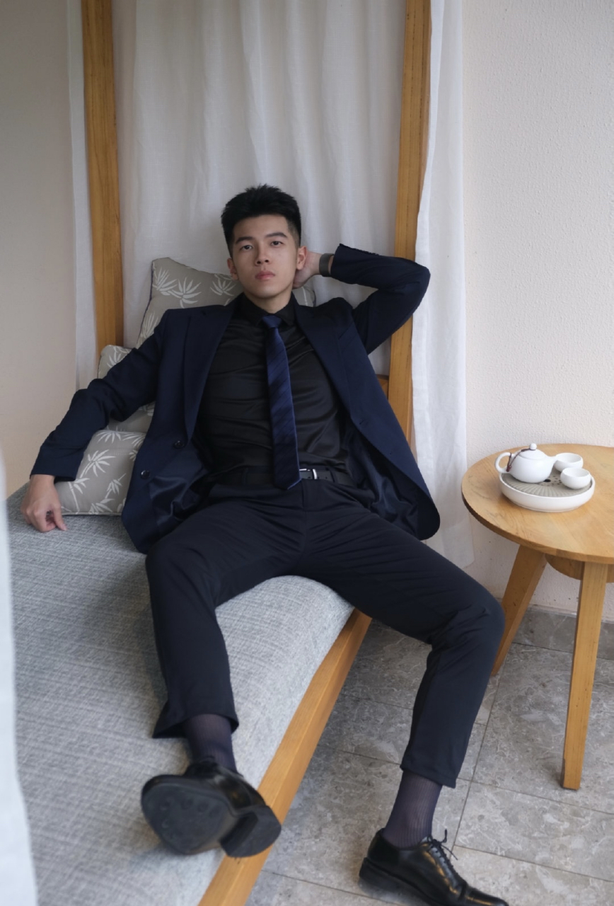 时尚穿搭# #正装# #帅哥