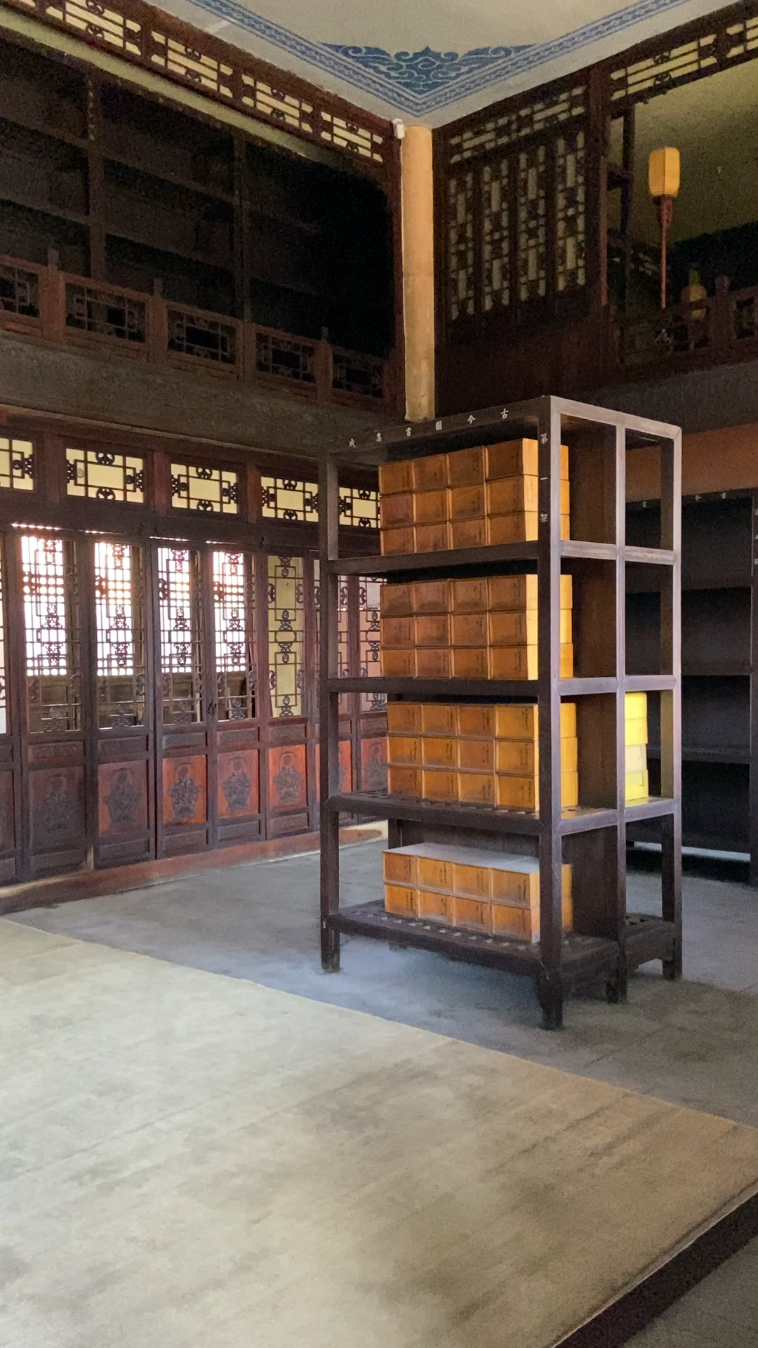 文溯阁很好,可惜所藏《四库全书》去了甘肃-度小视