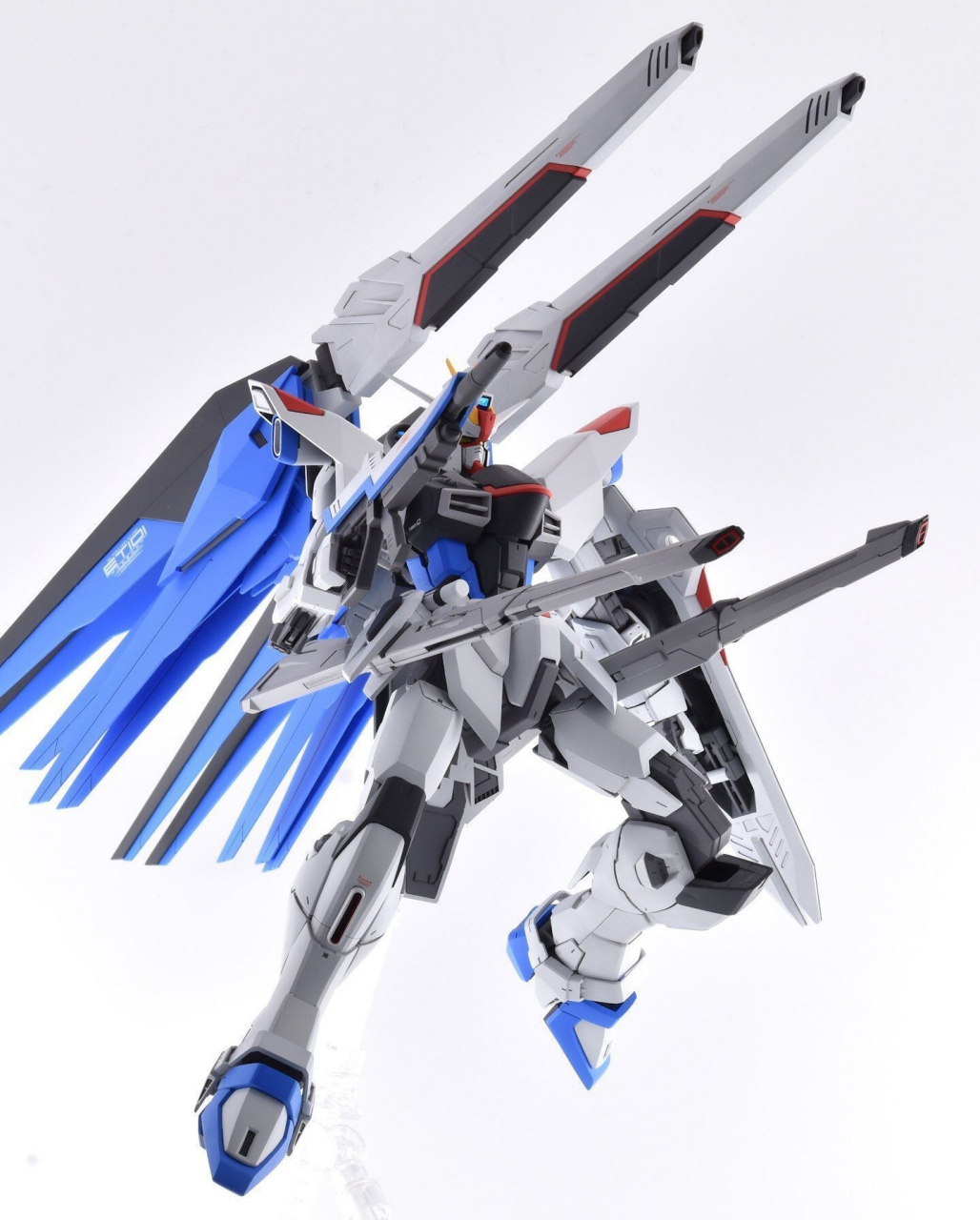 模型欣赏:机动战士高达seed mg 自由2.0, by kassy.