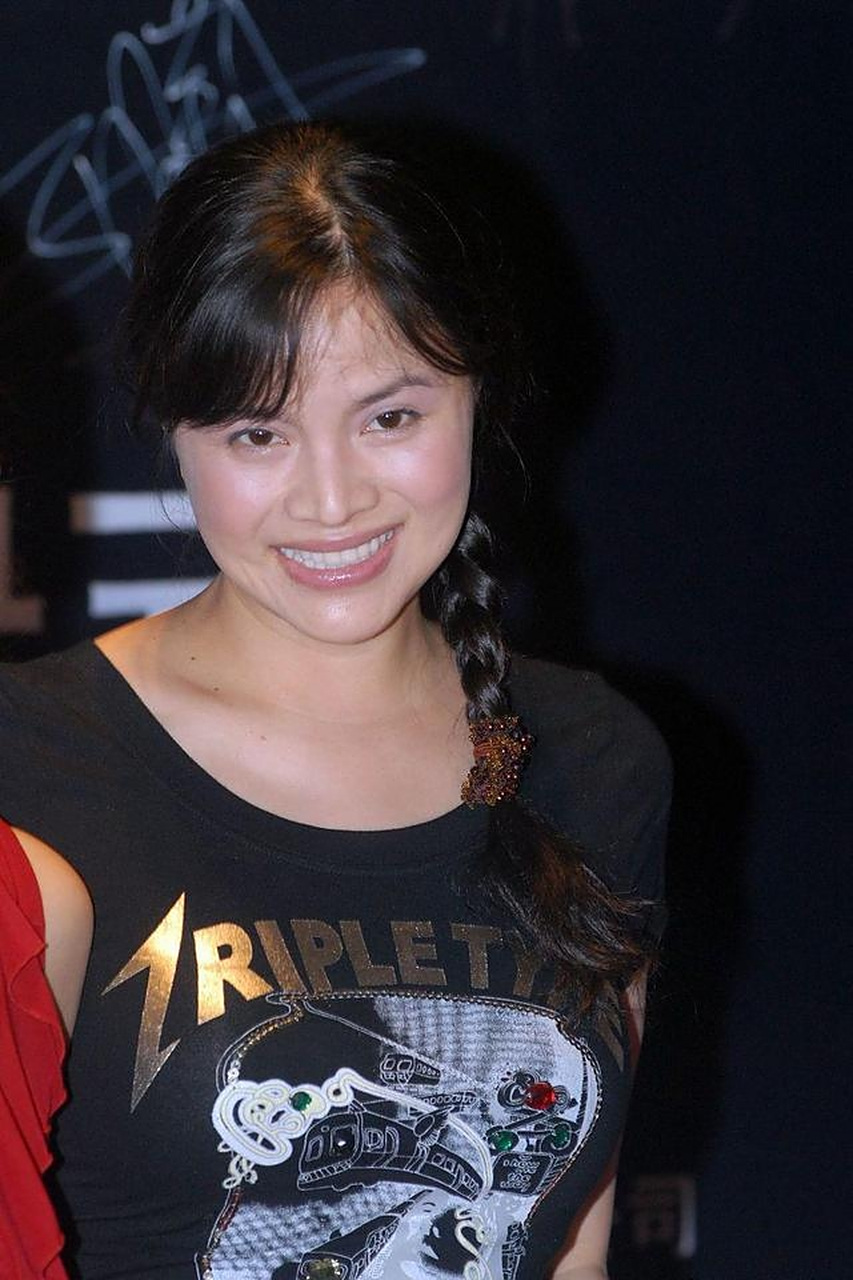 石兰,1967年8月出生于江西南昌,中国内地女演员,毕业于北京广播学院.