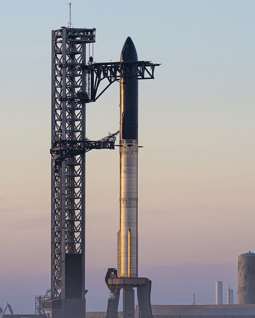 spacex"星舰"超重型火箭成功升空,关键测试取得突破  美国太空探索