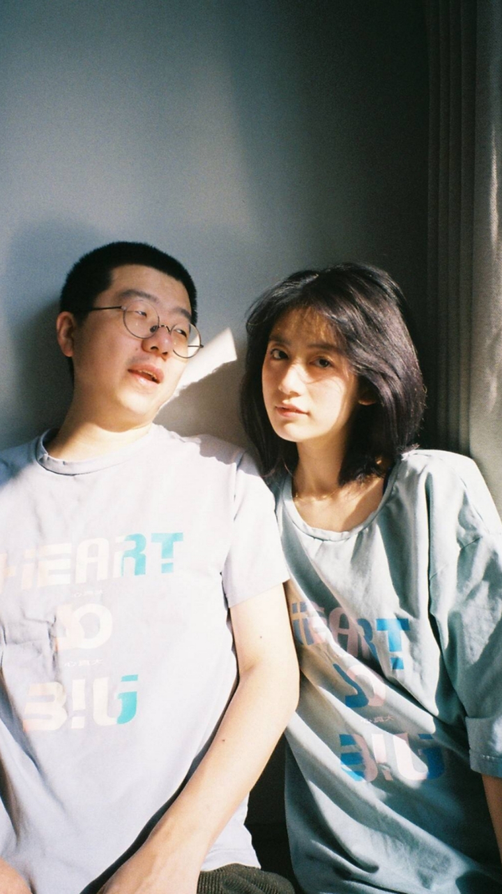 李诞黑尾酱# 笑果文化之后,董事李诞和其前妻黑尾酱再被挖出,当年