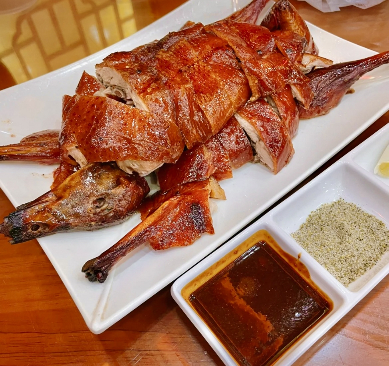 云南味|皮酥肉嫩宜良烤鸭 表皮酥脆,肉嫩流汁的宜良烤鸭,一直是云南人