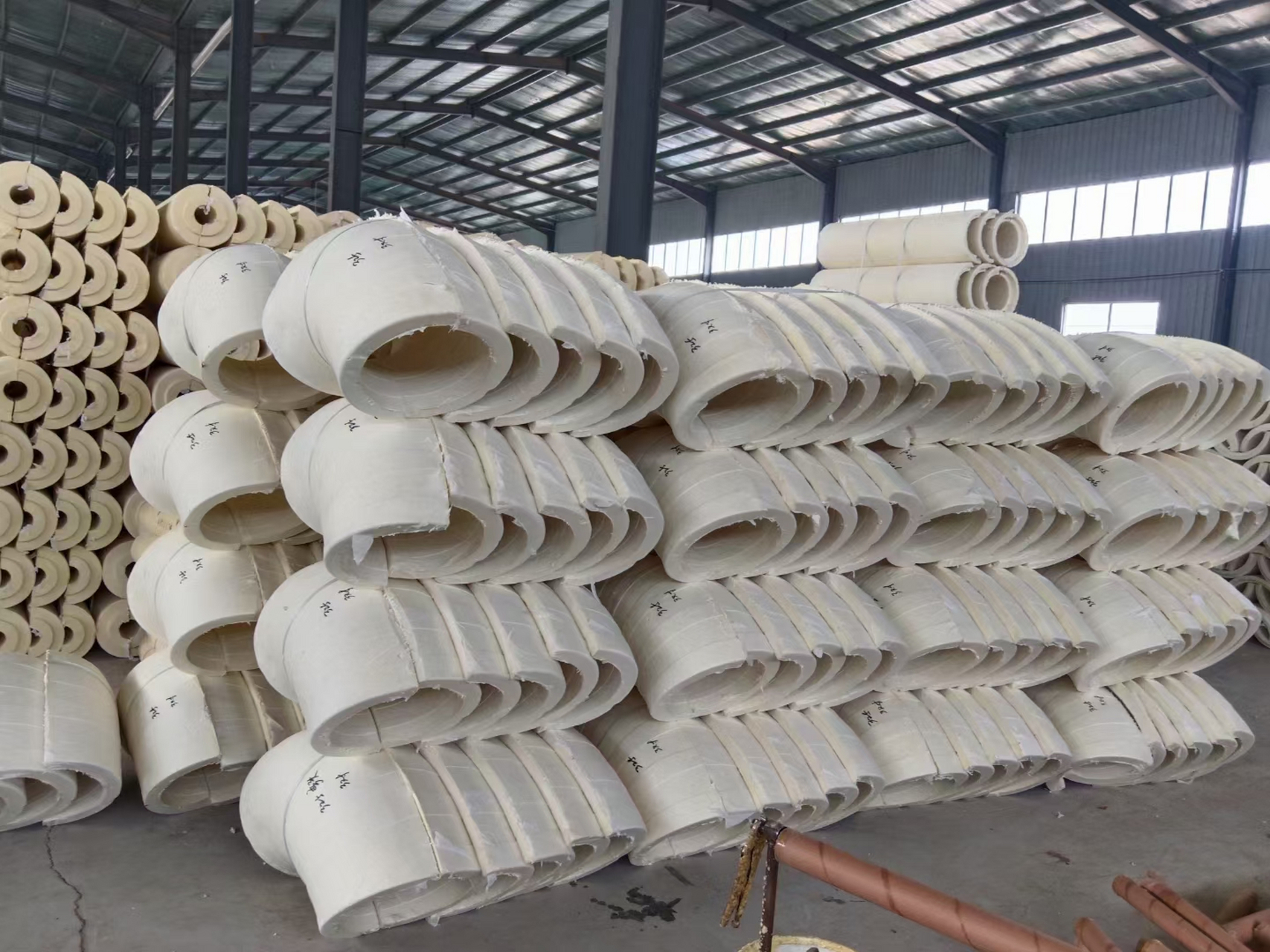 聚氨酯管壳大量接单 67各种型号,现货供应