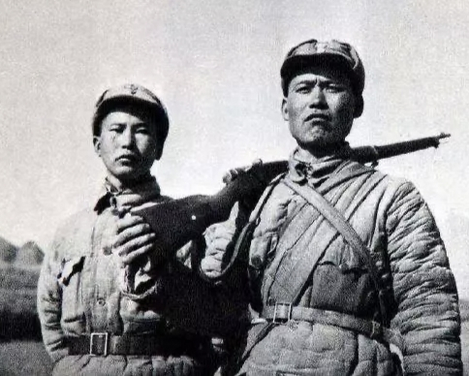 1948年,黄达宣和徐惠滋相遇的时候,一个是连长,一个是俘虏;35年之后