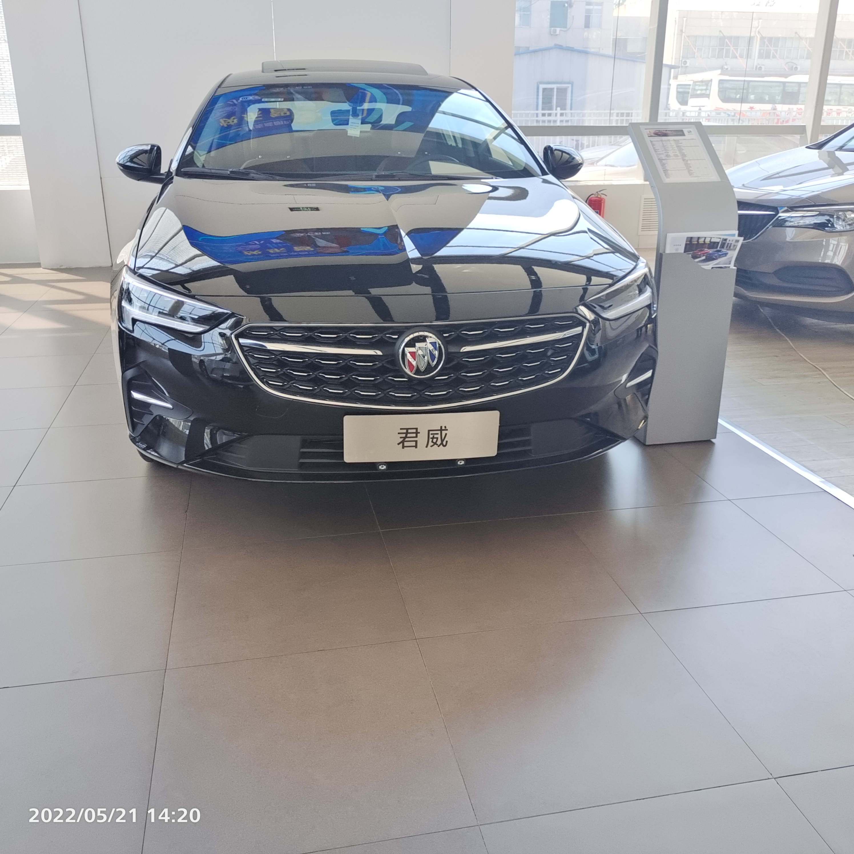 老哥哥推荐2022款别克君威上