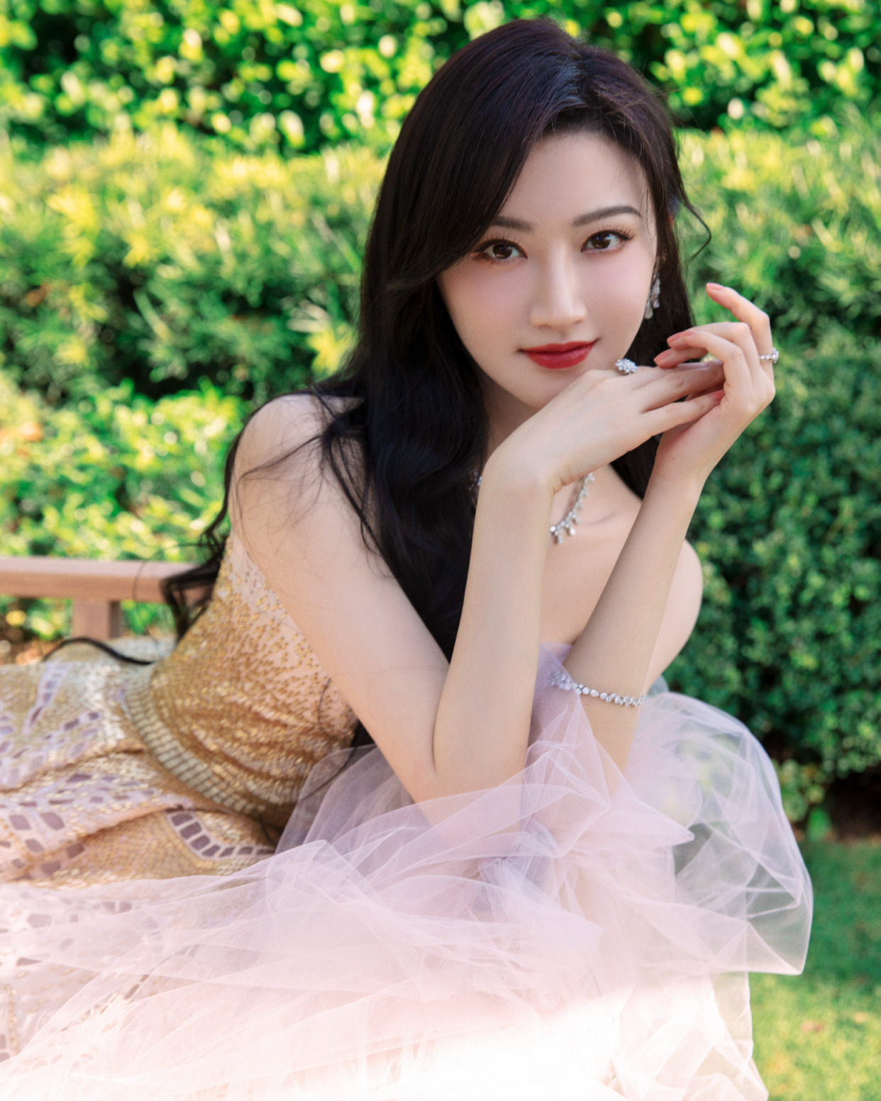 芭莎慈善夜:angelababy,杨幂,宋茜,景甜,钟楚曦红毯争艳