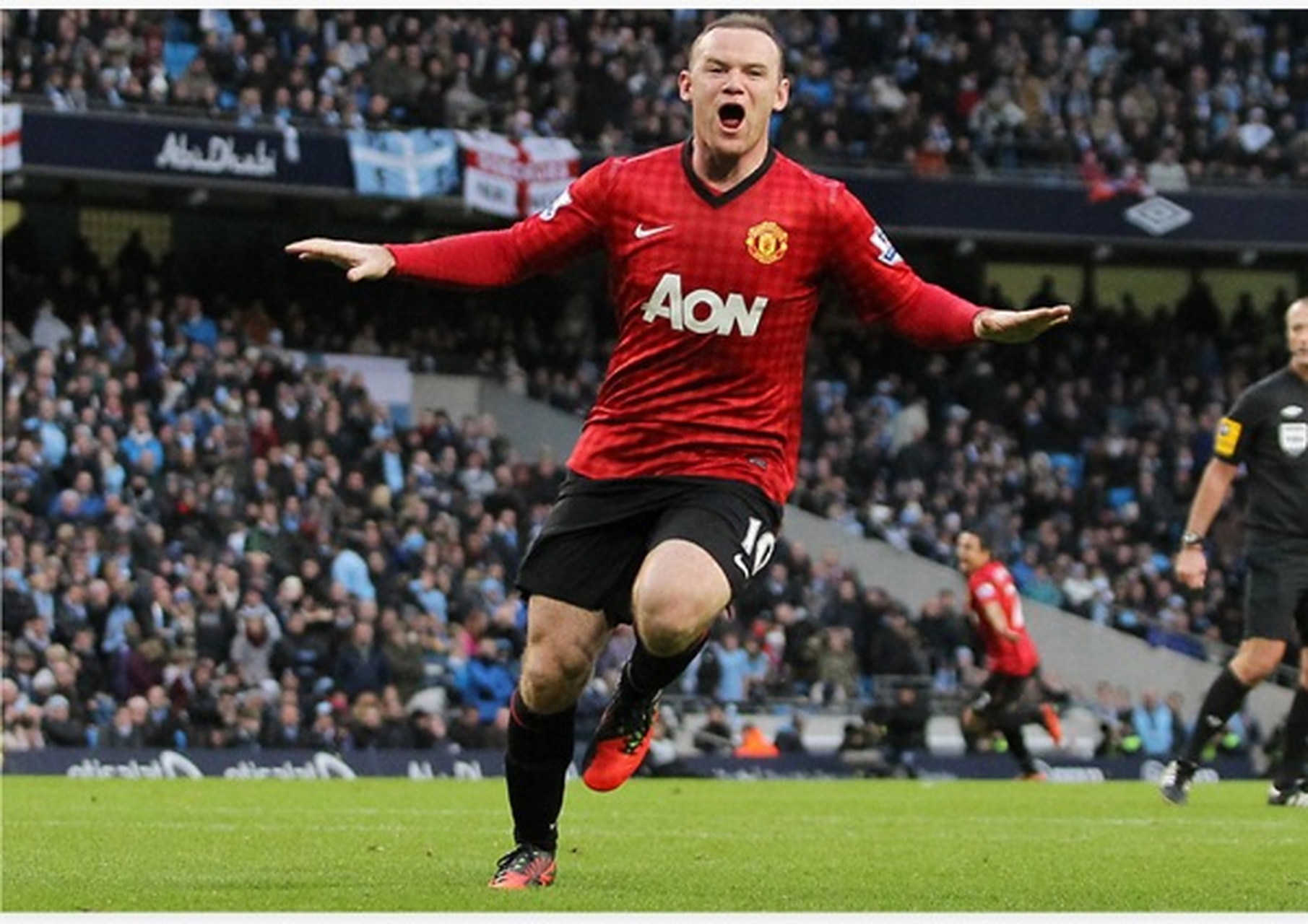 前英格兰国家队队长鲁尼:梅西去迈阿密踢球挺疯狂  还记得前英格兰