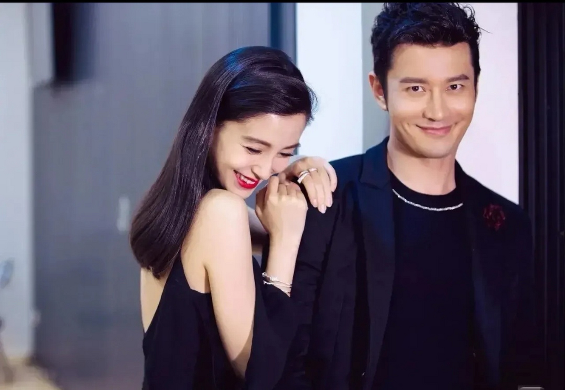 2014年,angelababy收到黄晓明送的二手兰博基尼,受到众人嘲笑 不过