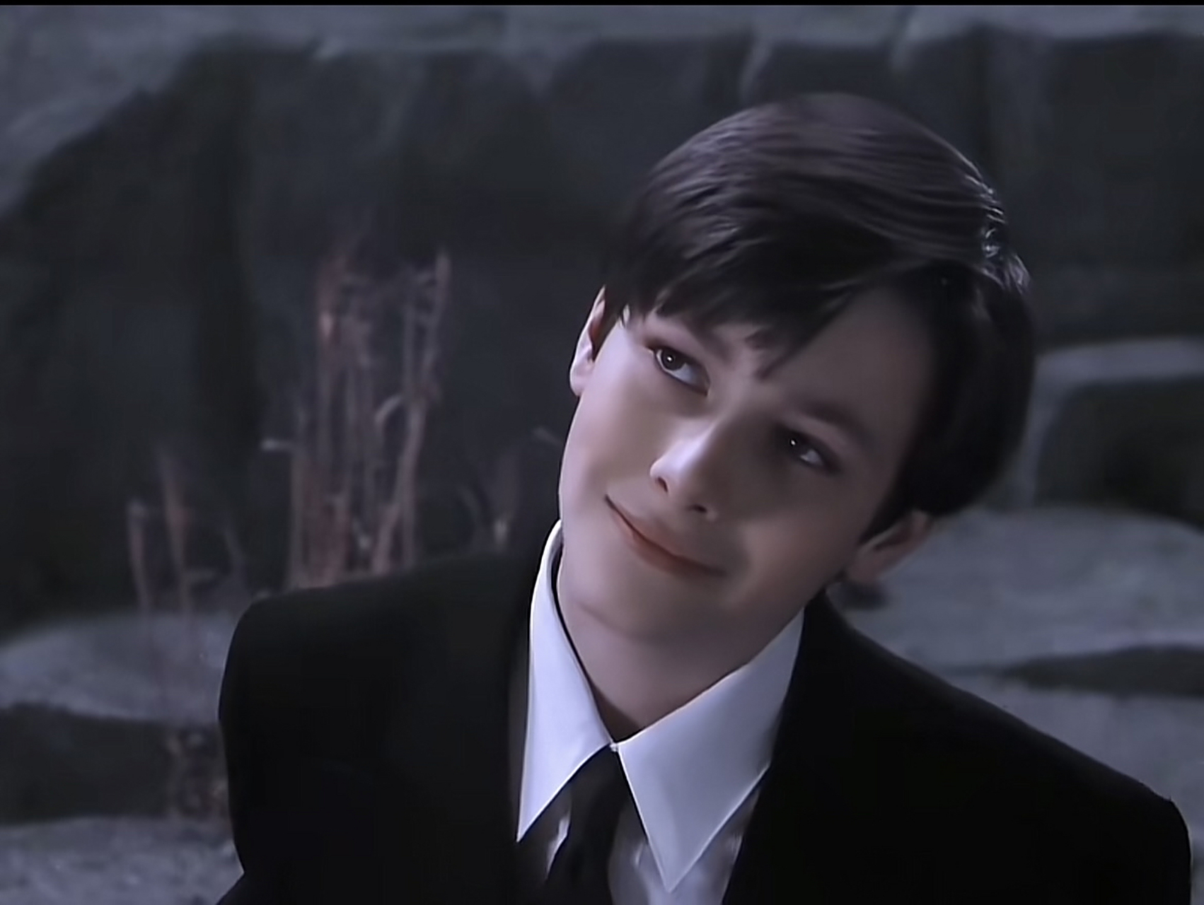 爱德华弗朗小时候真的挺帅的,结果长大后发福了[捂脸]