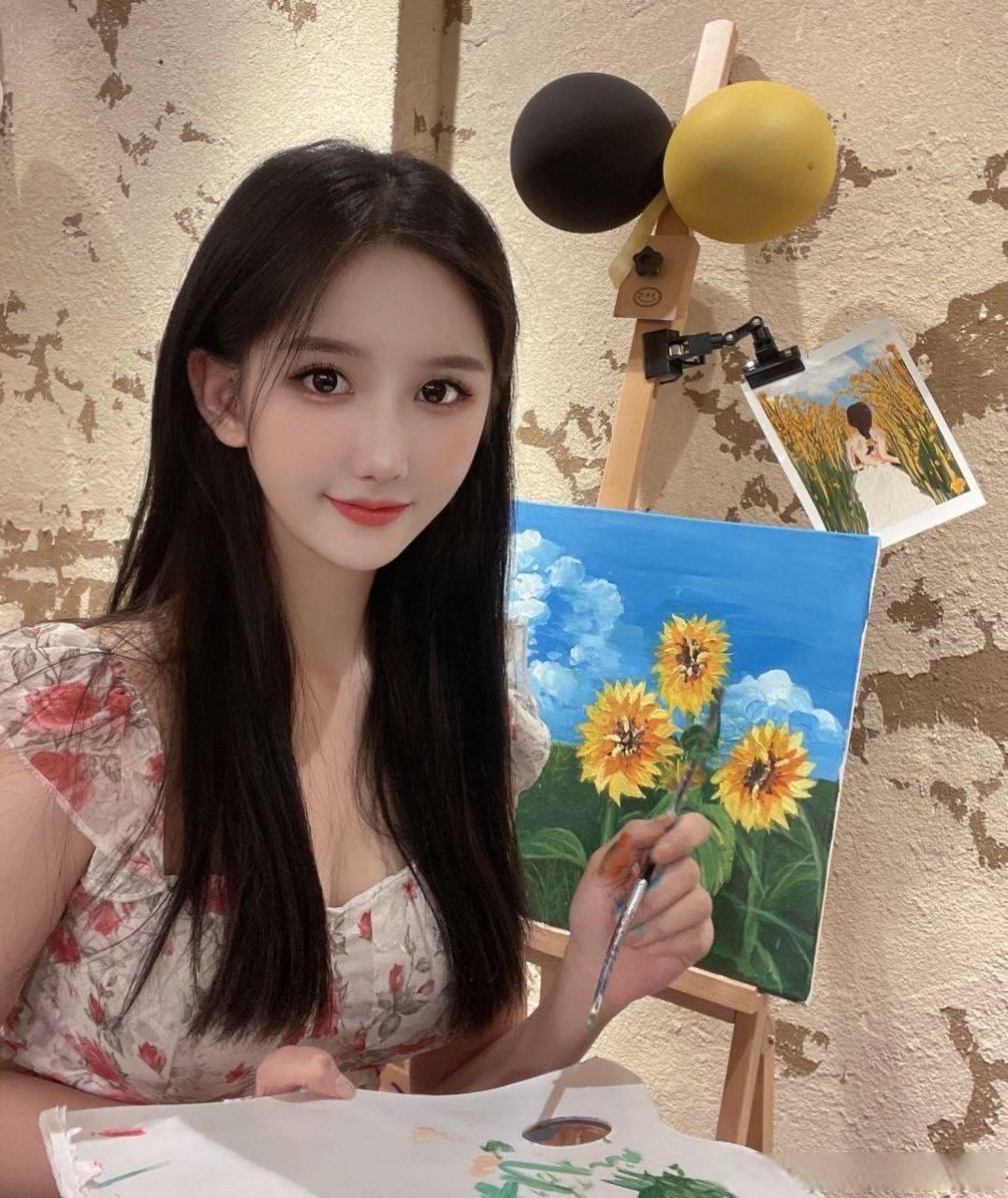 画画的baby,画画的baby
