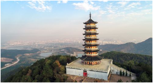 畅游抚州东乡吉和塔佛殿宝塔连为一体的吉祥塔