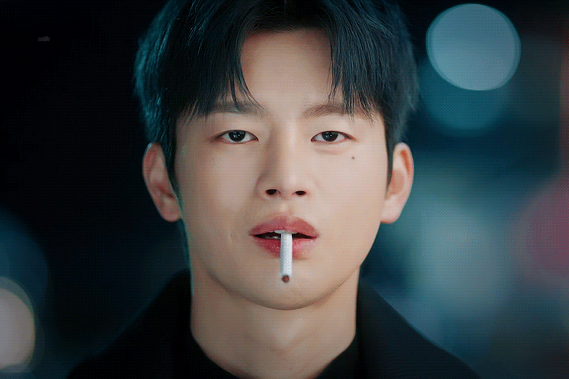 他和郑恩地主演的电视剧《请回答1997》超好看,从校园到社会,从校服到