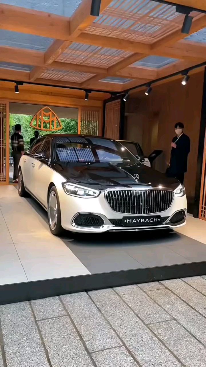 迈巴赫,双色车身,与众不同.