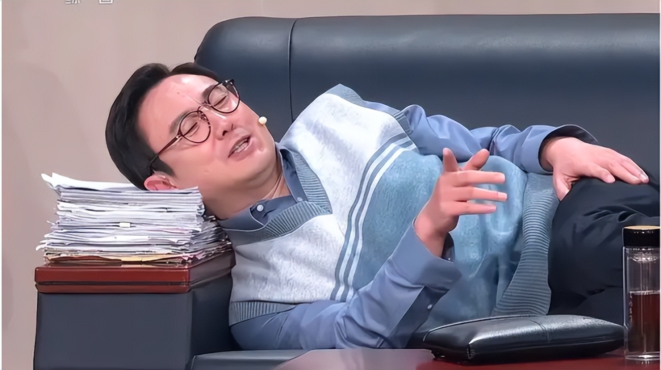 又看春晚小品《坑》