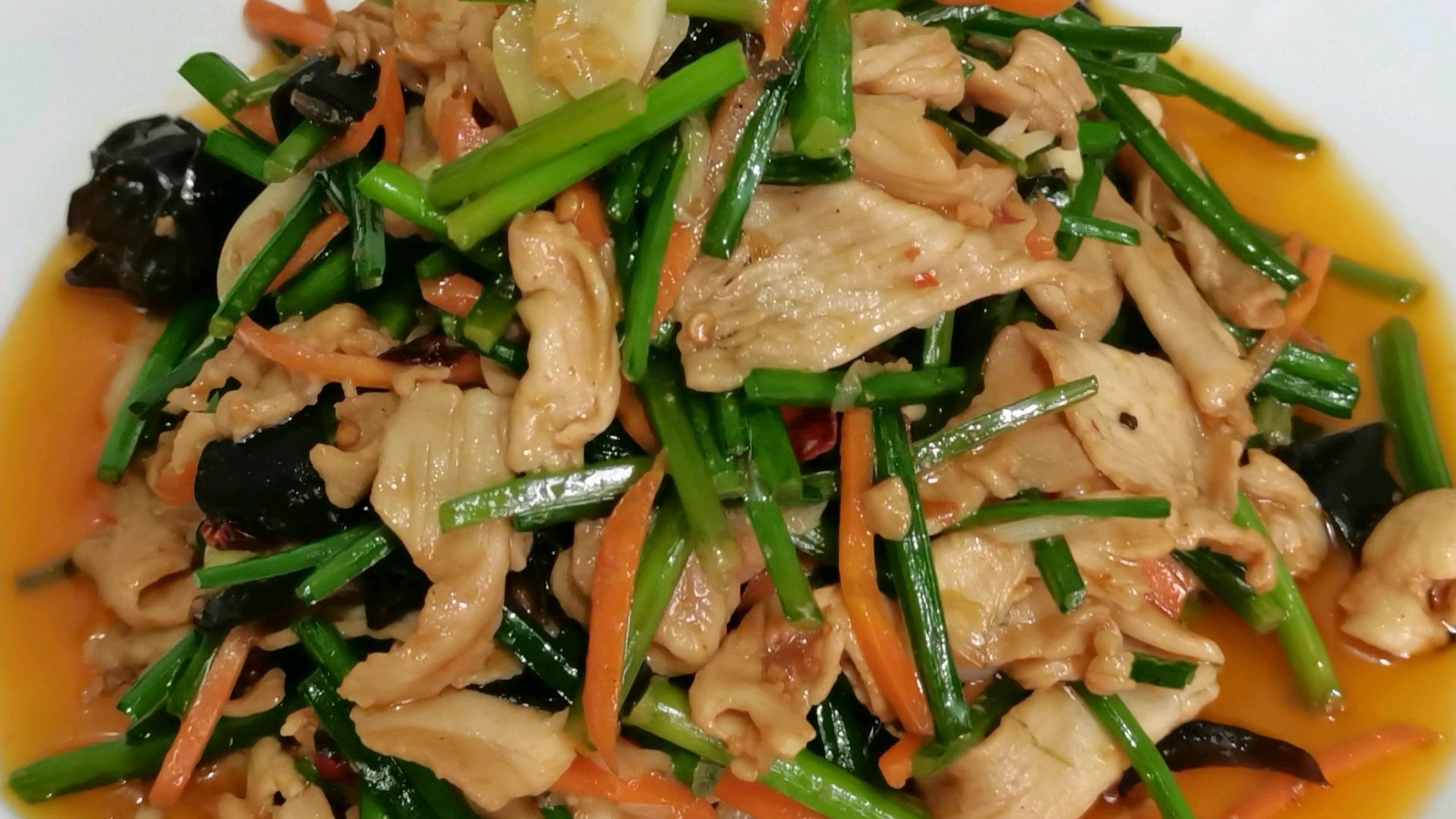 冷冻鸡脯肉怎样做才更入味?教你这样做,肉质滑嫩不柴鲜香又下饭