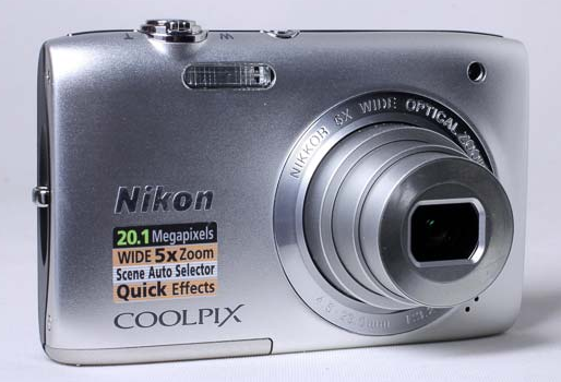 尼康coolpix s2800有许多不同的颜色供您选择