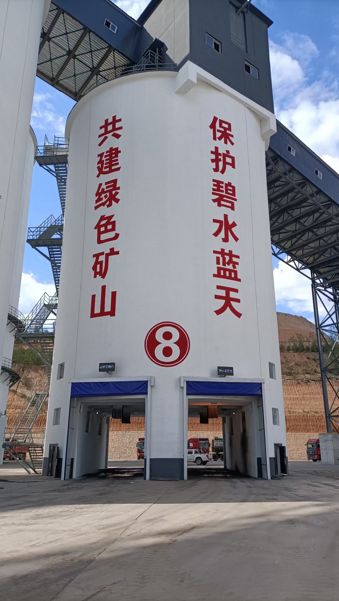 太原墙上写字印字画画,手写墙体大字标语画墙画13623455603