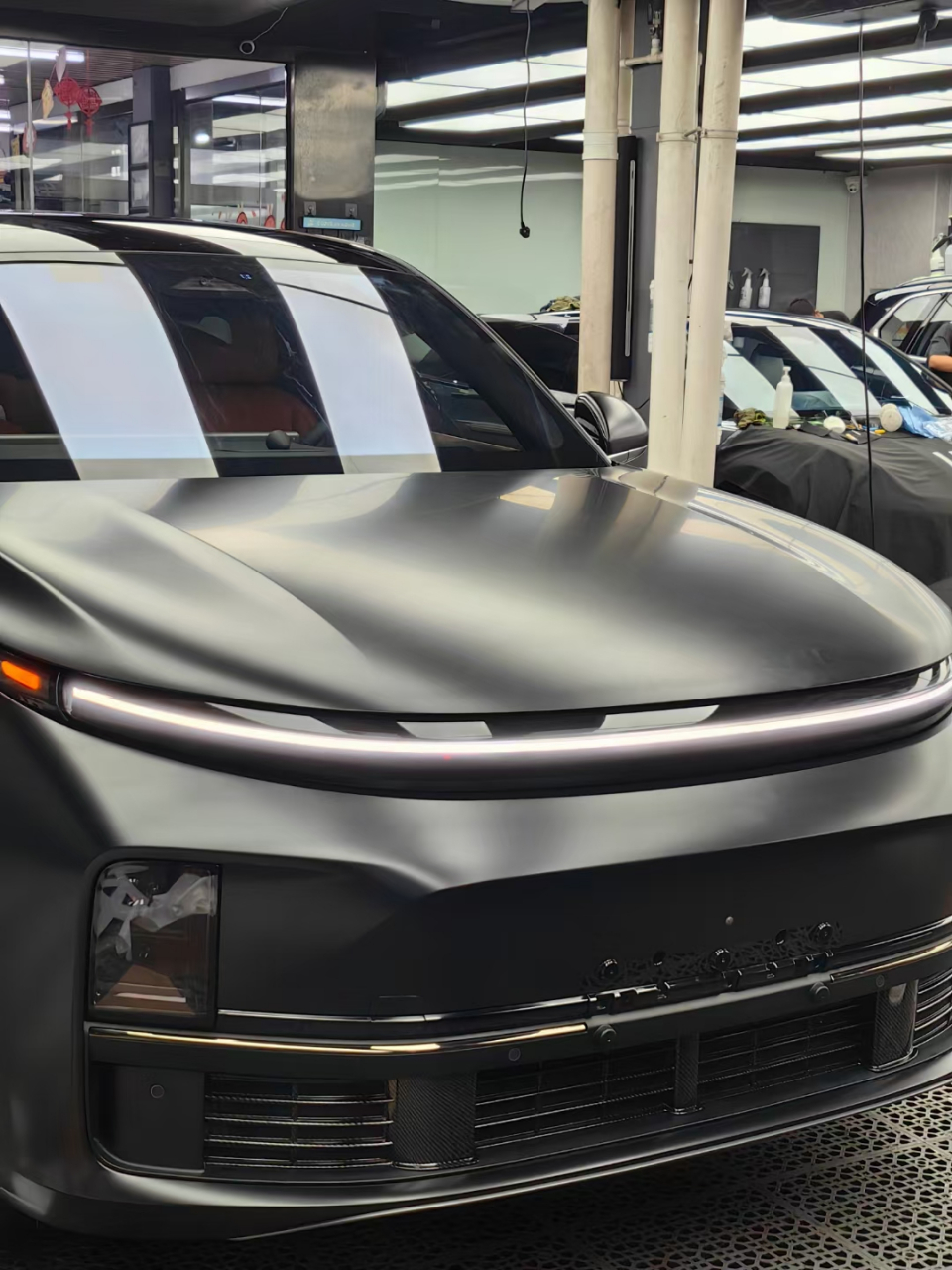 汉思孚隐形车衣施工分享: 理想l7黑色施工哑光隐形车衣 67这个高级