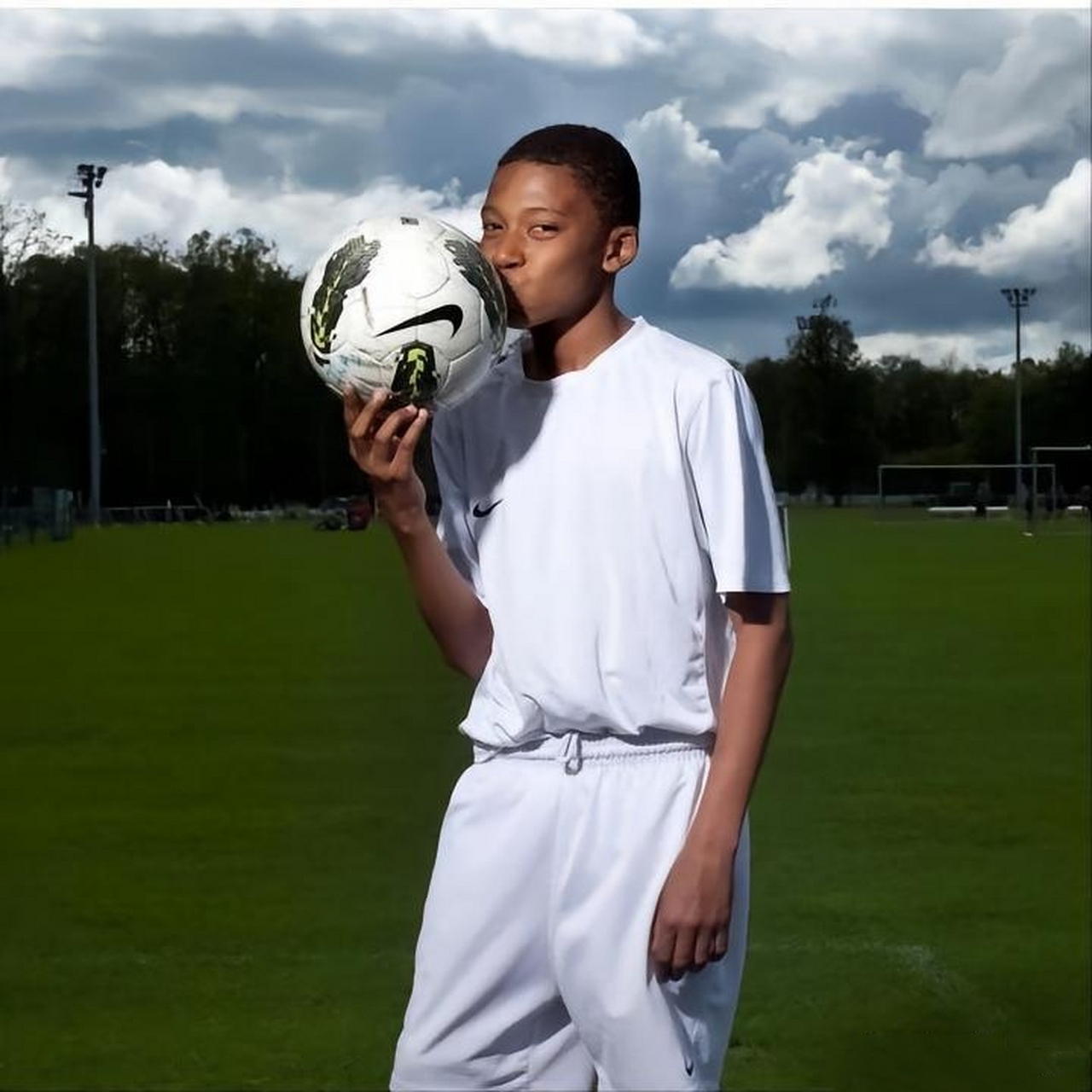 小时候的姆巴佩.