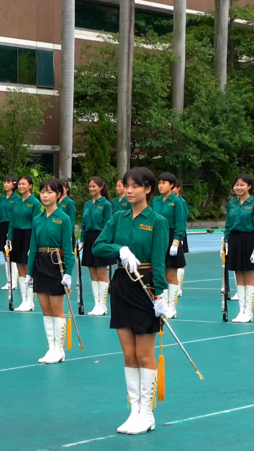 北一女仪队指挥官退休交接#台湾女生 #仪队表演 #指挥官