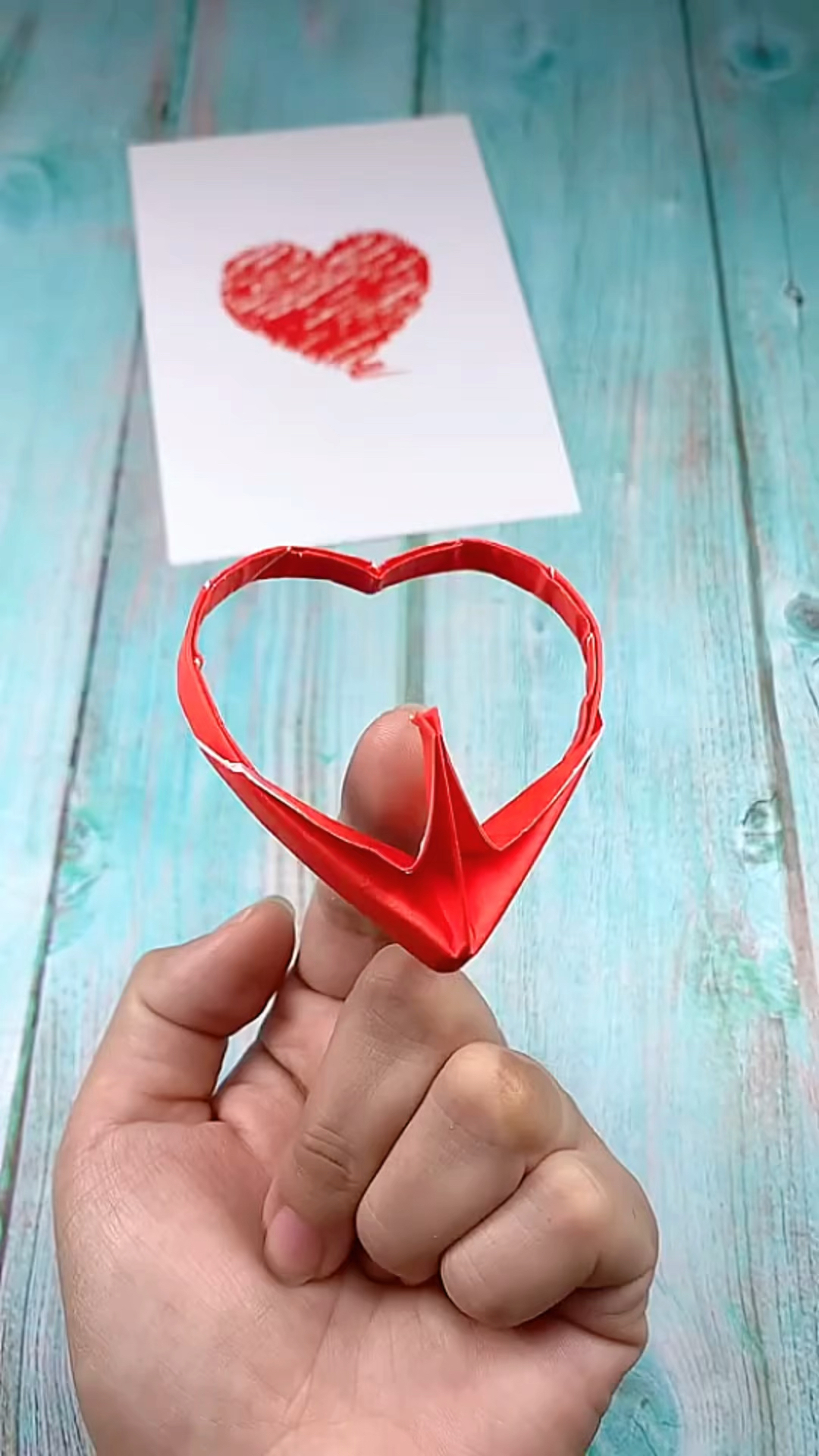 简单又好玩的爱心平衡鸟折纸你学会了吗