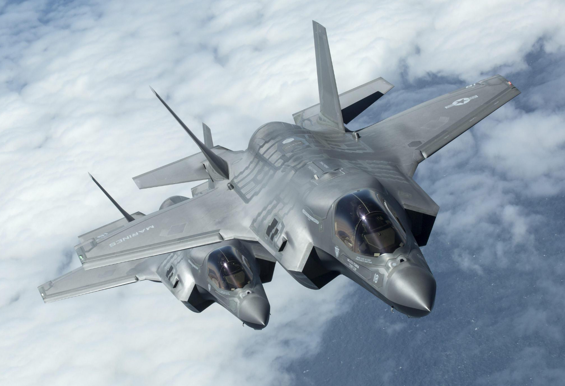 美军向冲绳增派f-35战斗机这一行动,确实可以看作是加强威慑措施的一