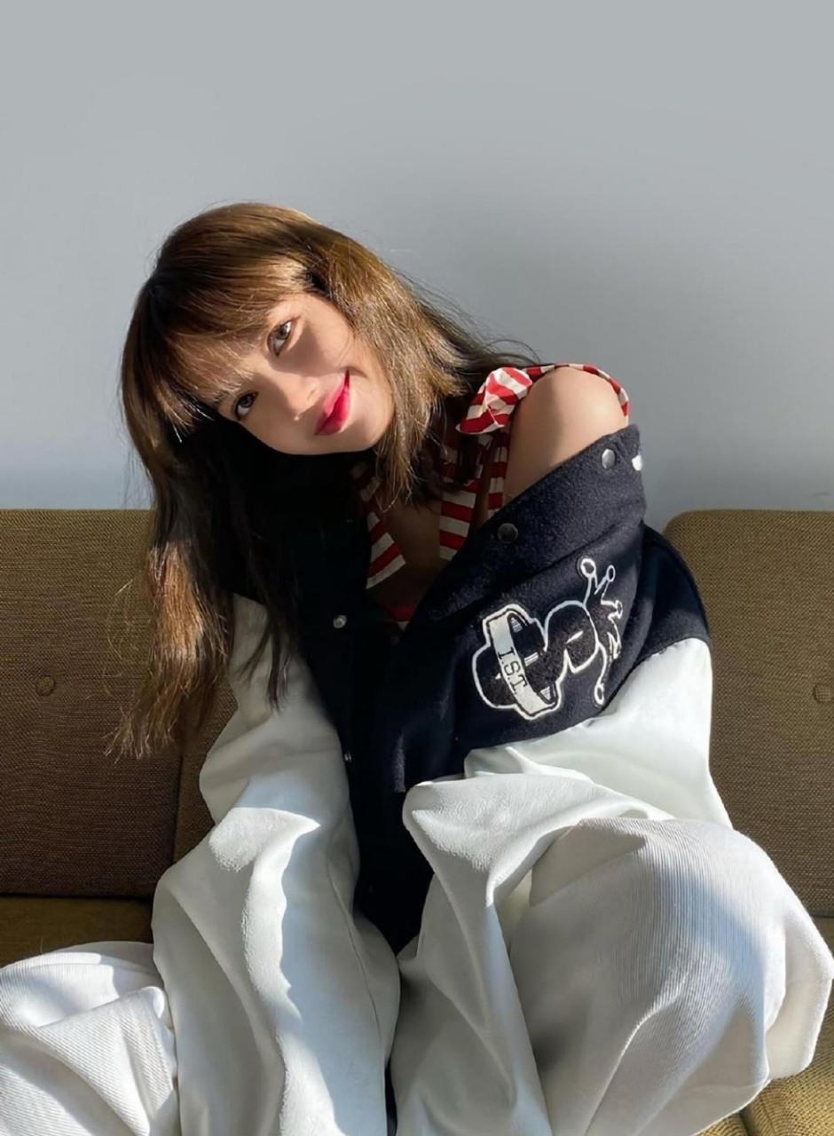 lisa lv三公子# 传言韩国女团成员lisa与lv三公子有恋情.