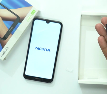 亲民价钱,基本满足——50块钱的智能手机