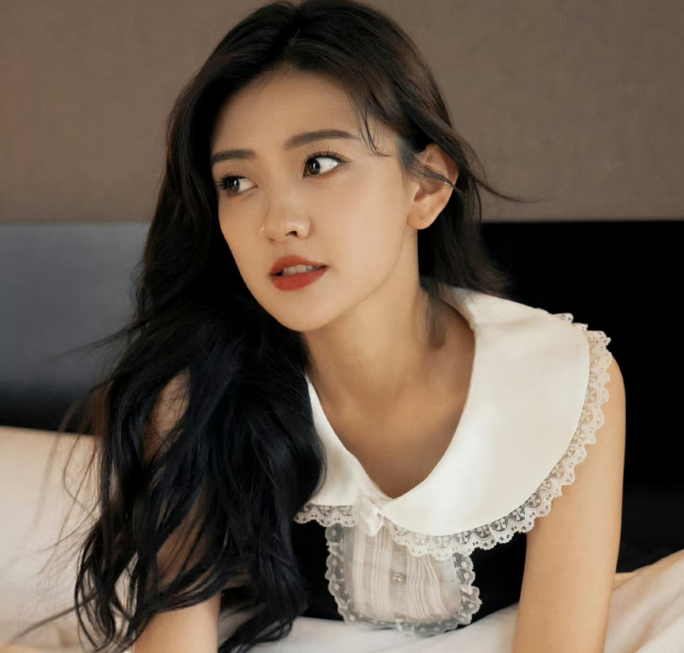 甜美可爱,俏皮灵动的小公主#梁洁# 明媚皓齿,温柔可人,仙气飘飘,美得