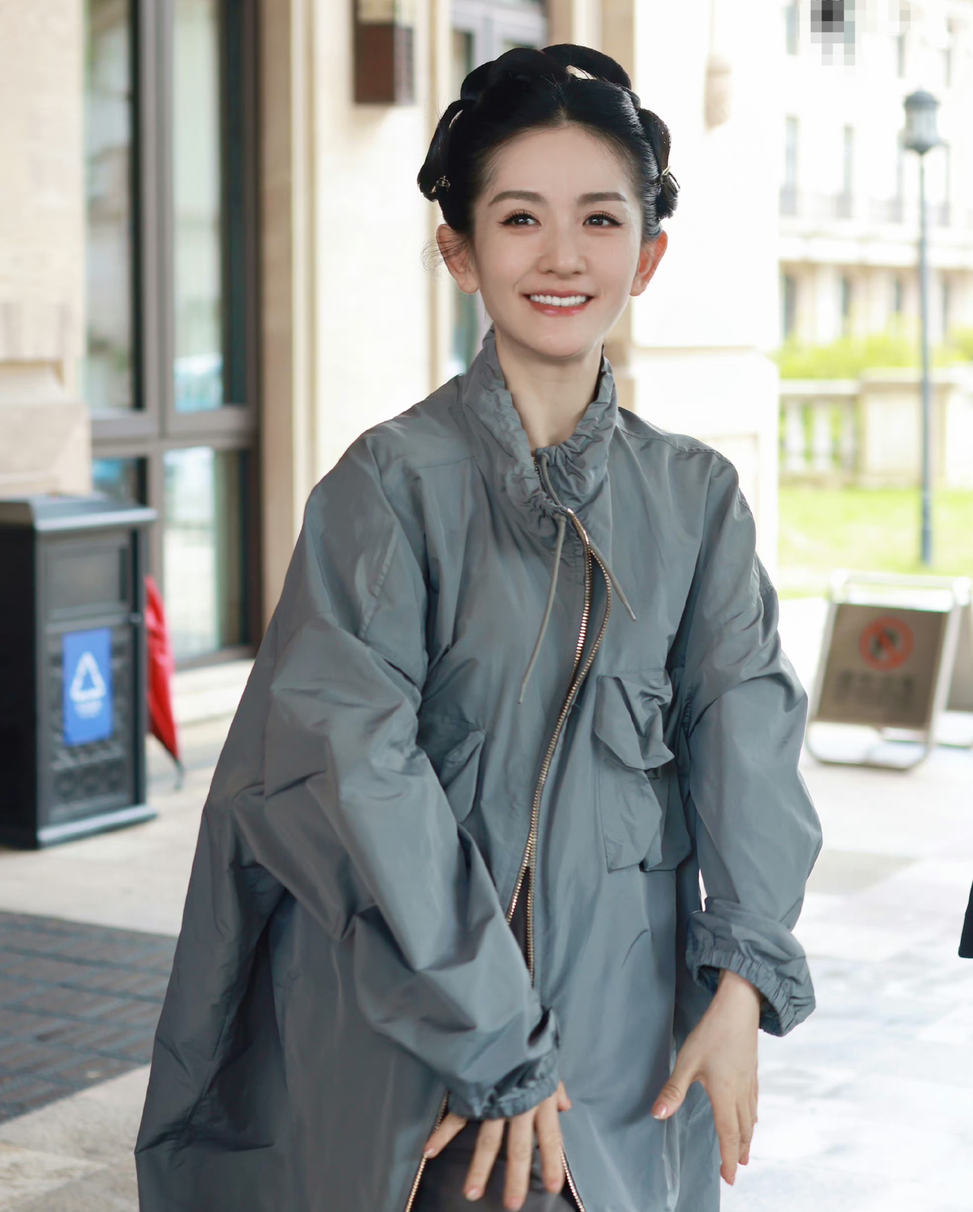 谢娜又一综艺来袭,离开快本后的她,状态竟不输二十多岁小姑娘