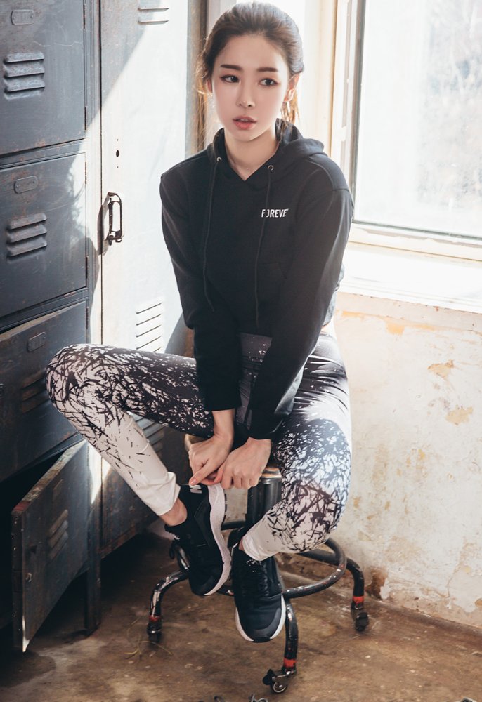 气质女神朴多贤:运动照,优美身姿,好身材是需要保持的