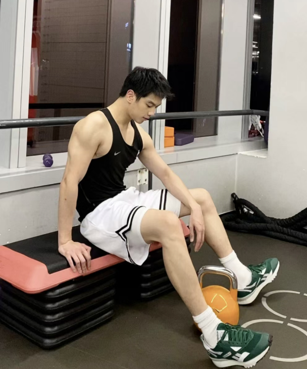 这种身材的男友可还行?#体育生#  爱运动的男生很有型#健身