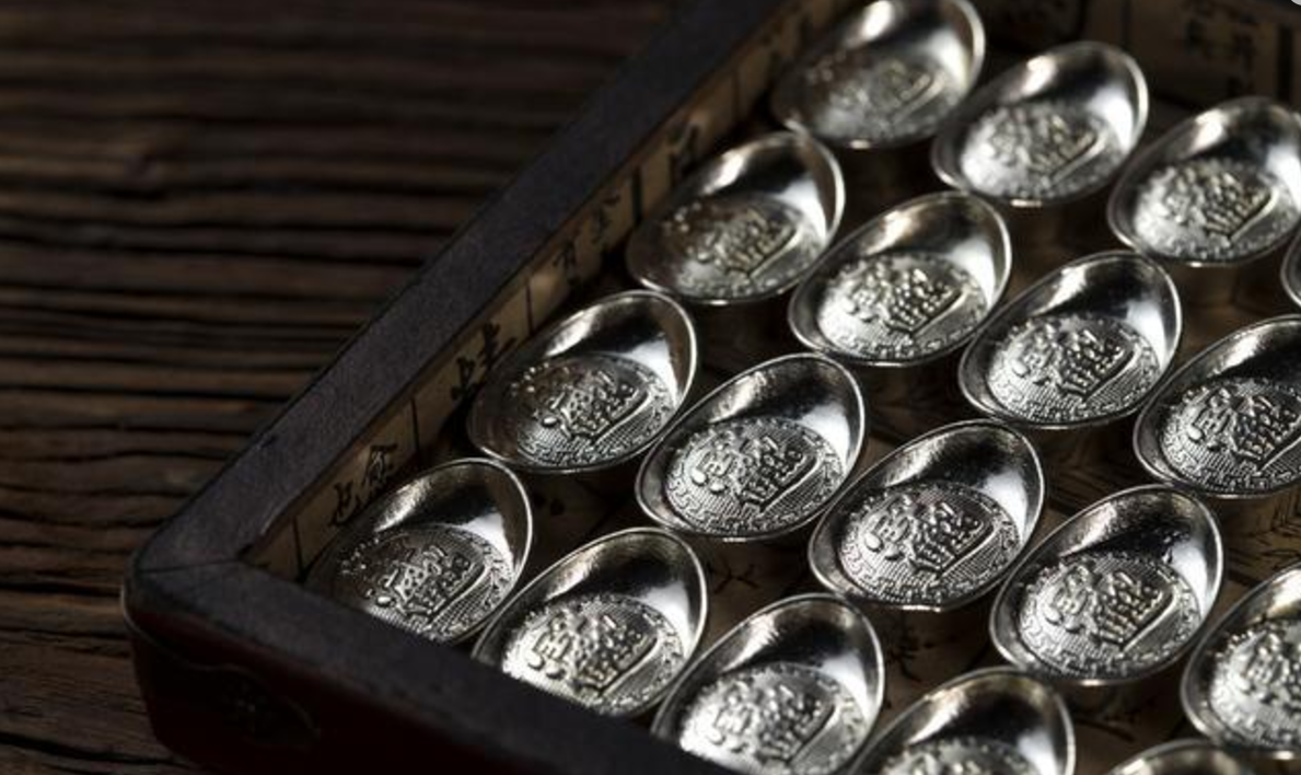 古装剧,100两银子可以随身携带,在古代100两银子相当于现在多少