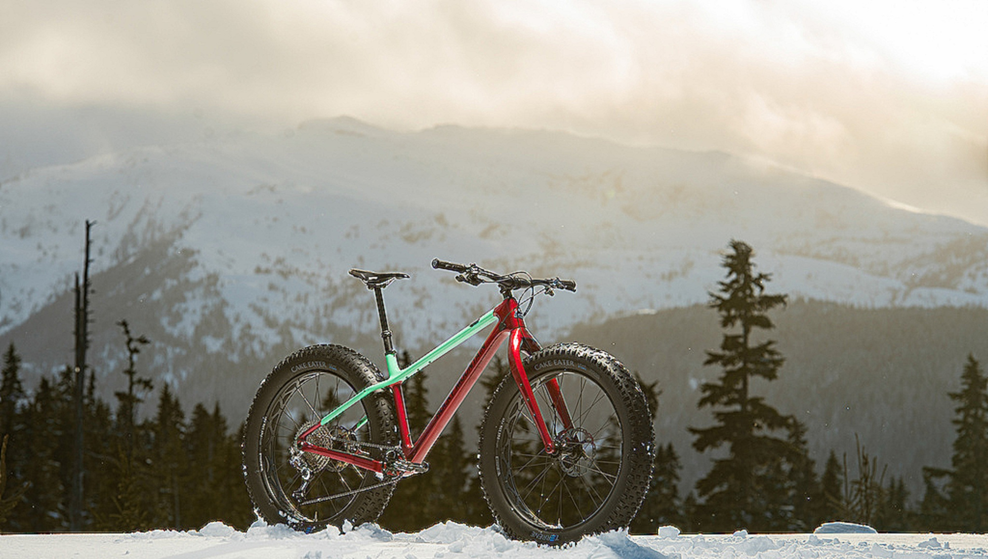 雪地撒欢 rocky mountain推出新款胖胎车