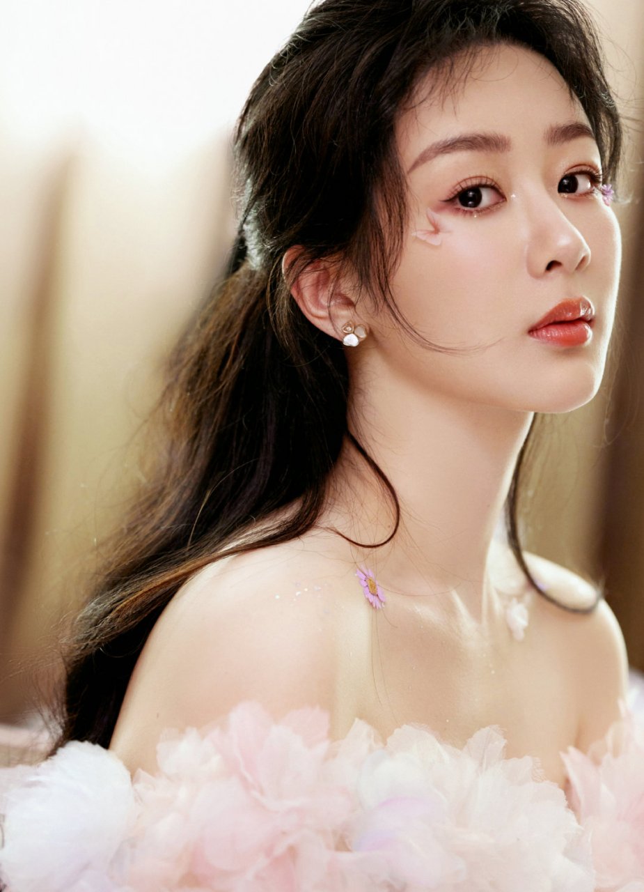 杨紫高清壁纸头像(四十二)[期待]