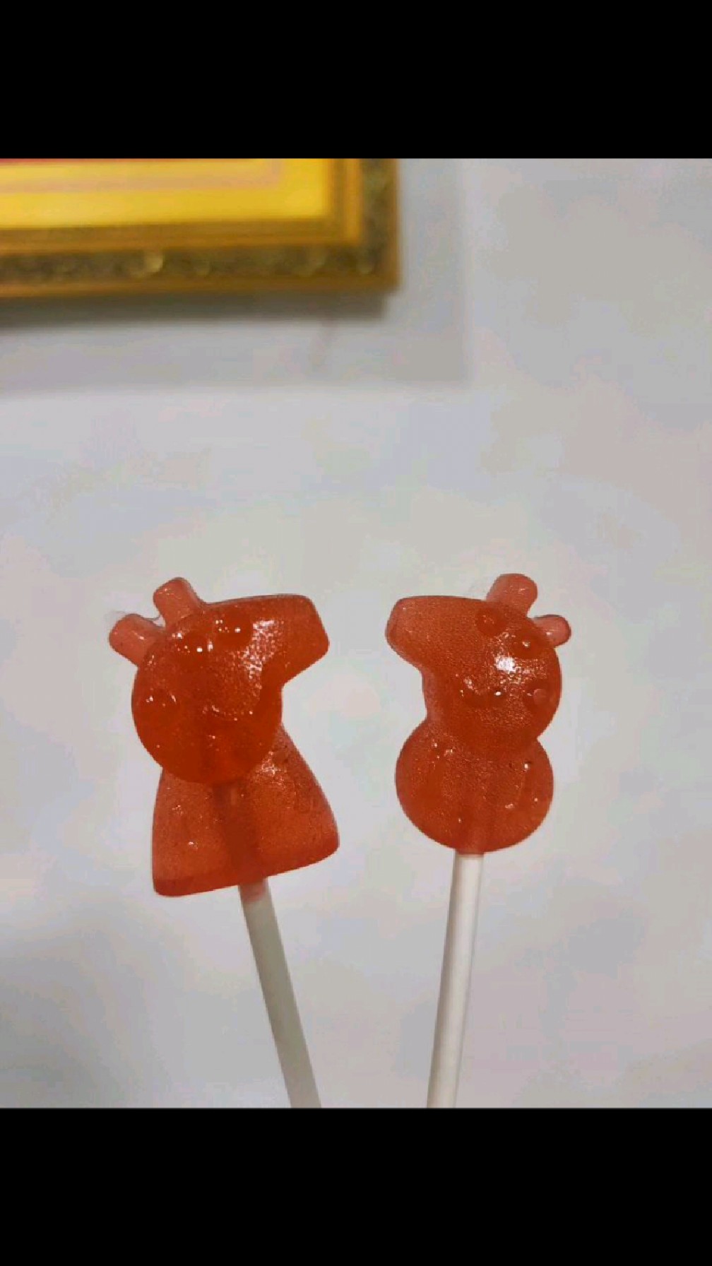 自制草莓味棒棒糖,宝宝健康零食,没有任何添加剂,喜欢什么味用什么