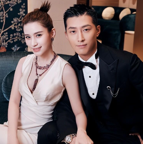 从家世实力到婚礼,赌王的明星女婿窦骁