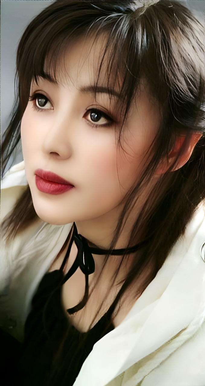 丹东女演员图片