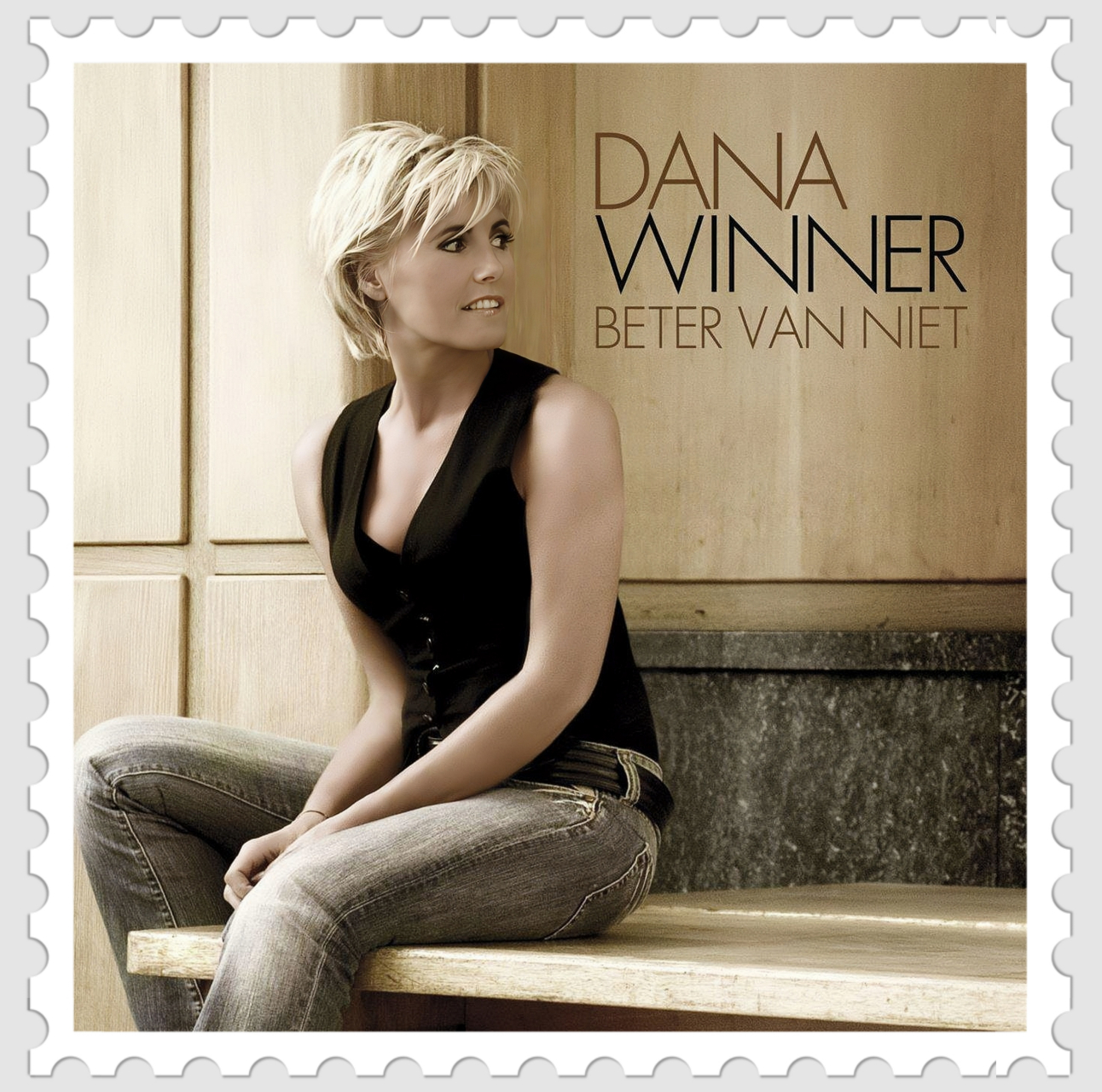 是一名比利时国宝级女歌手,1965年2月10日