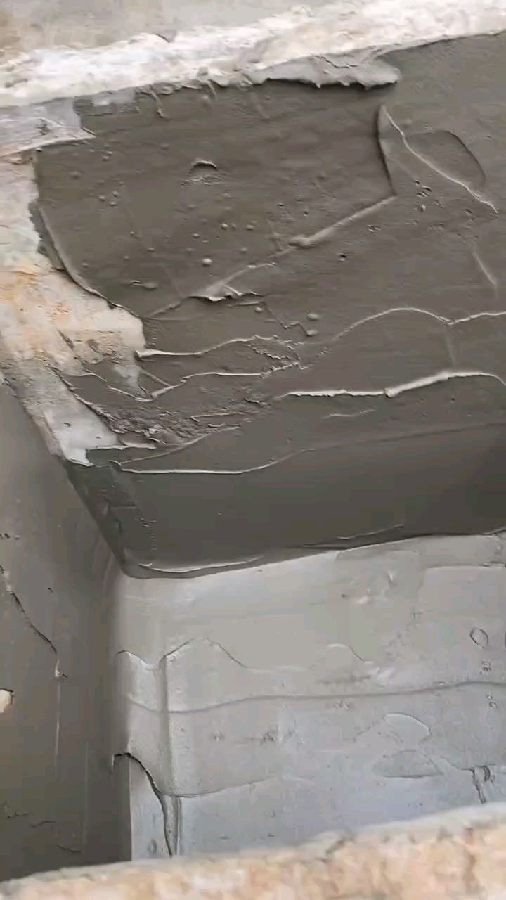 聚合物防水砂浆水池刮涂施工现场