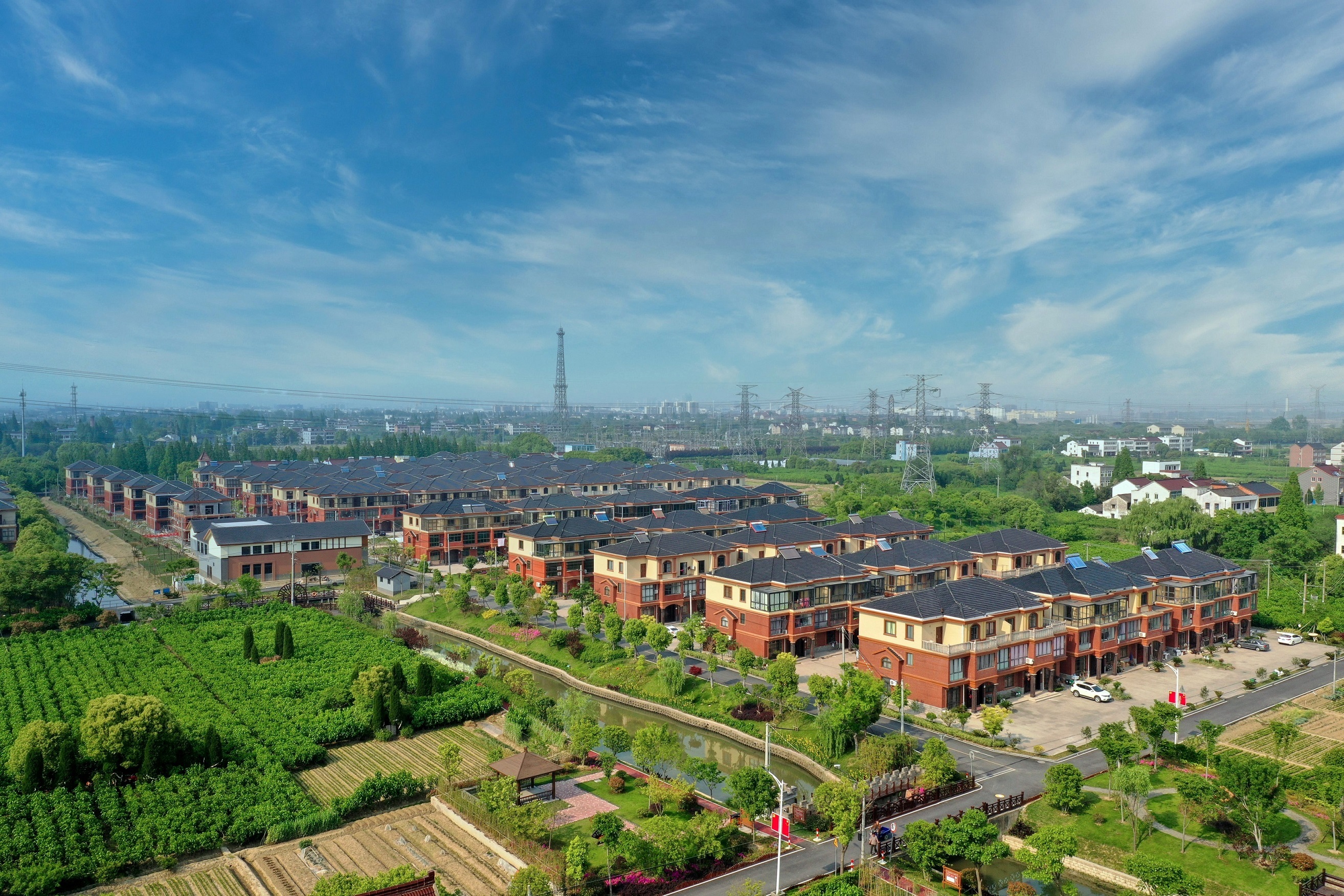 农村自建房比县城房子还贵