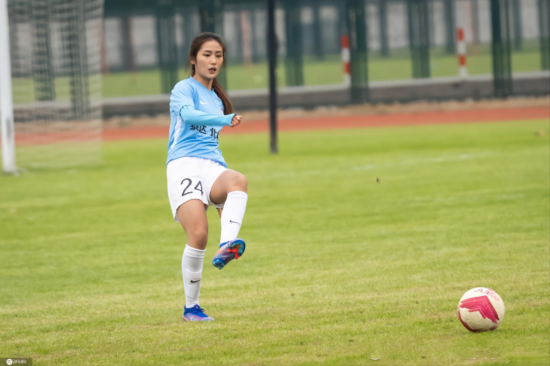 中国女足联赛泰达北中医女足俱乐部球员姜明佐,转会大连人女足俱乐部