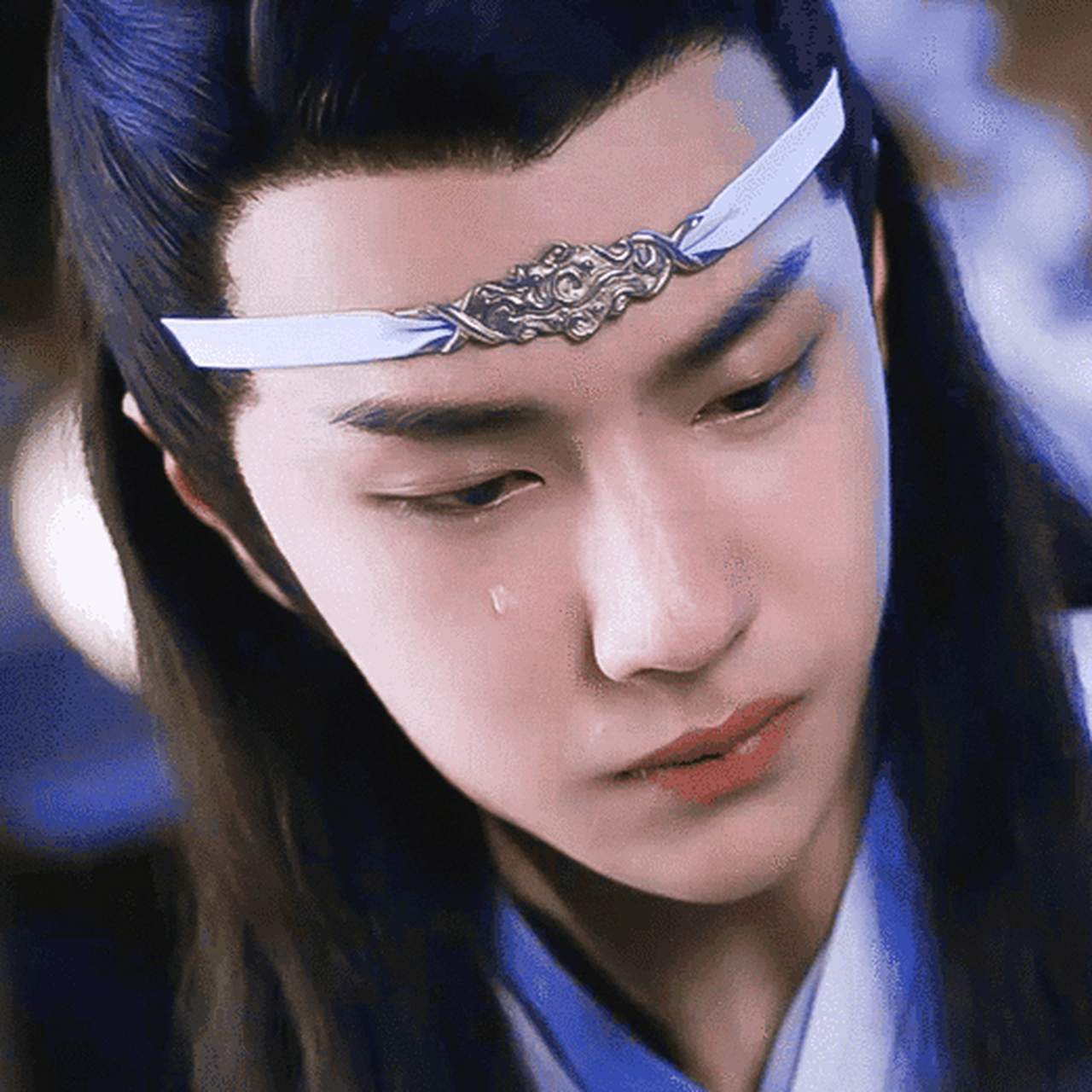 王一博# 从蓝忘机开始,就觉得王一博很会演哭戏,也确实每一次都给我