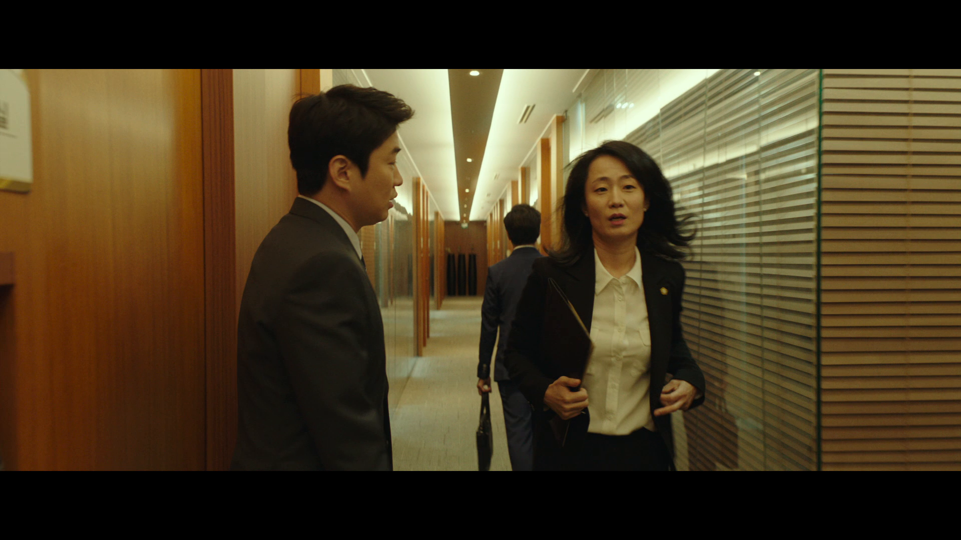 蓝光原盘&REMUX[秘密动物园]2020.KOREAN.1080p.BluRay.REMUX.AVC.DTS-HD.MA.TrueHD.5.1-FGT...