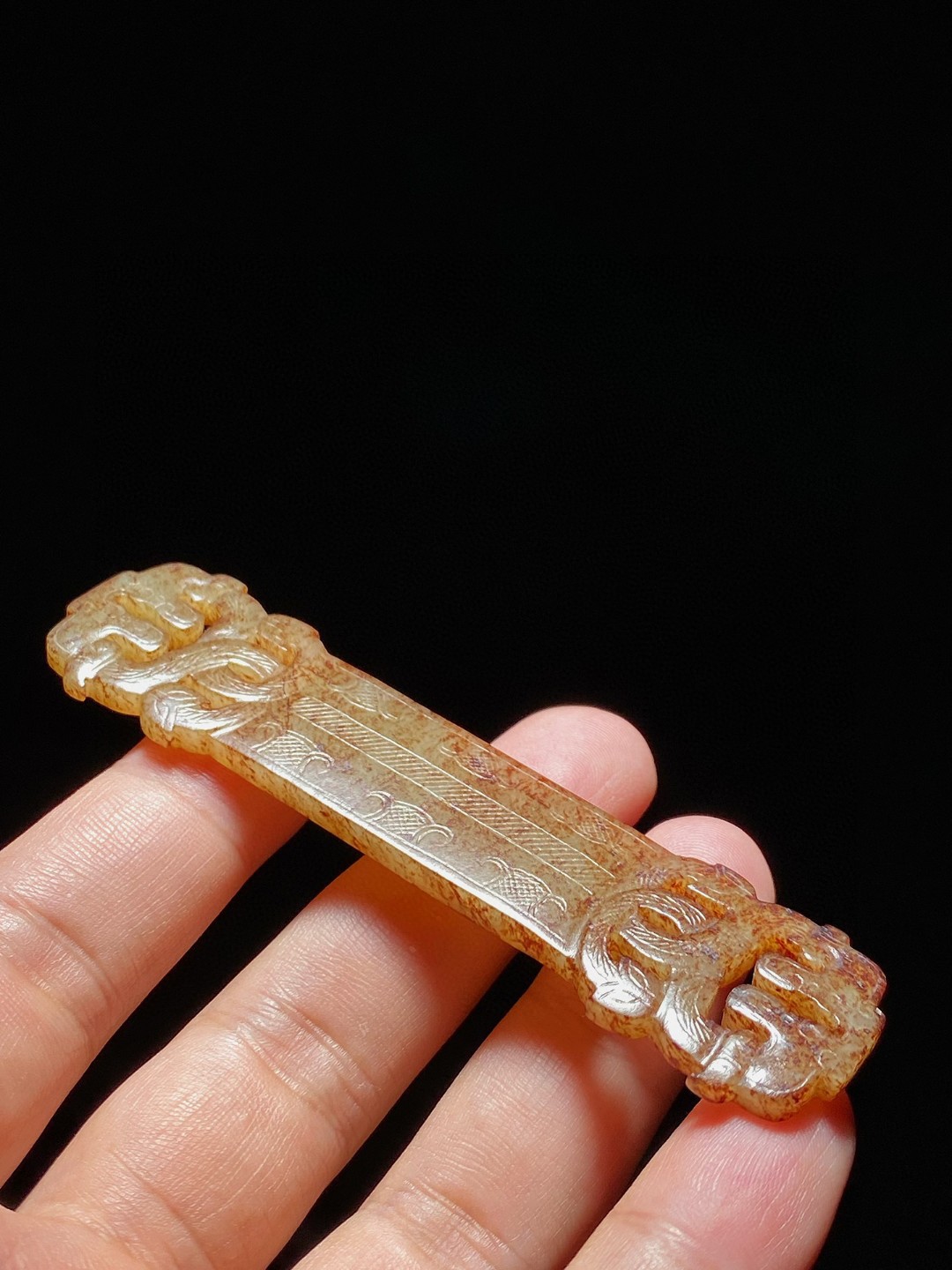 战国 和田玉籽料受沁 镂雕 螭龙纹 玉佩 挂件