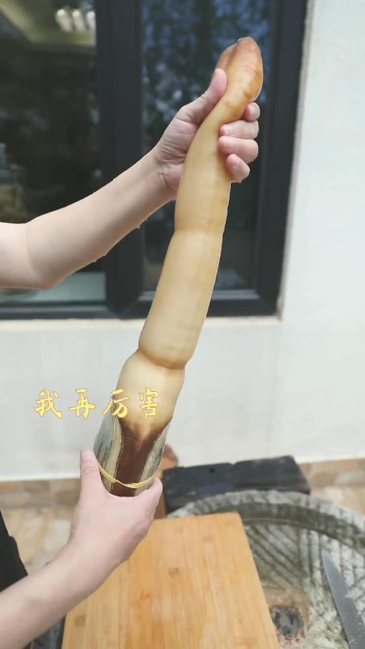 食不可貌相,你说这象拔蚌值不值2千?