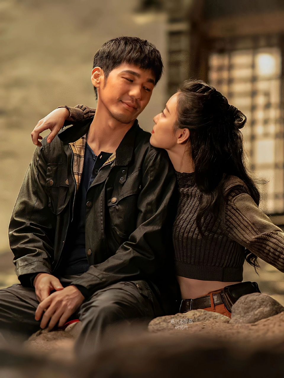 西出玉门来喽～|||[种草r][种草r]现代剧穿搭研究所|《西出玉门》