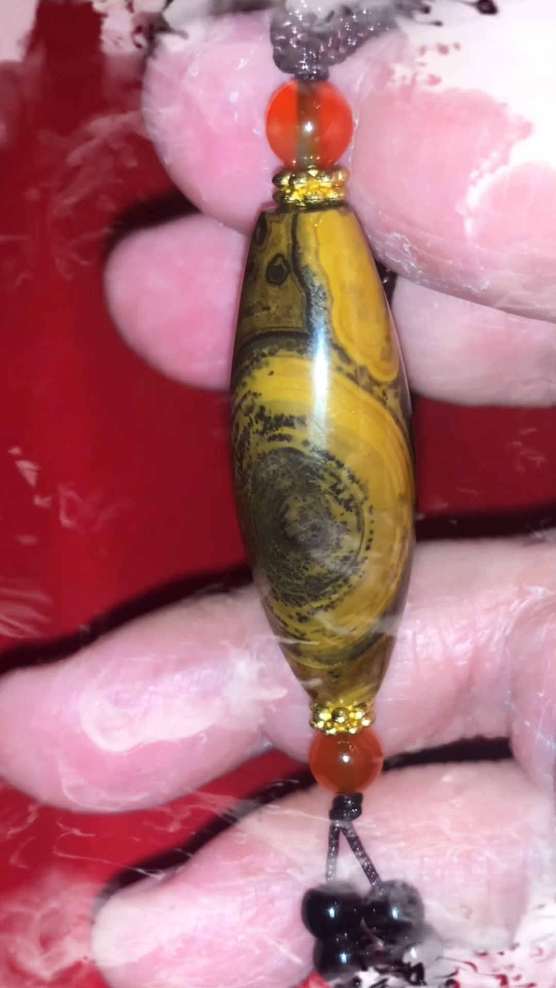 鸡油黄一眼蒙天珠