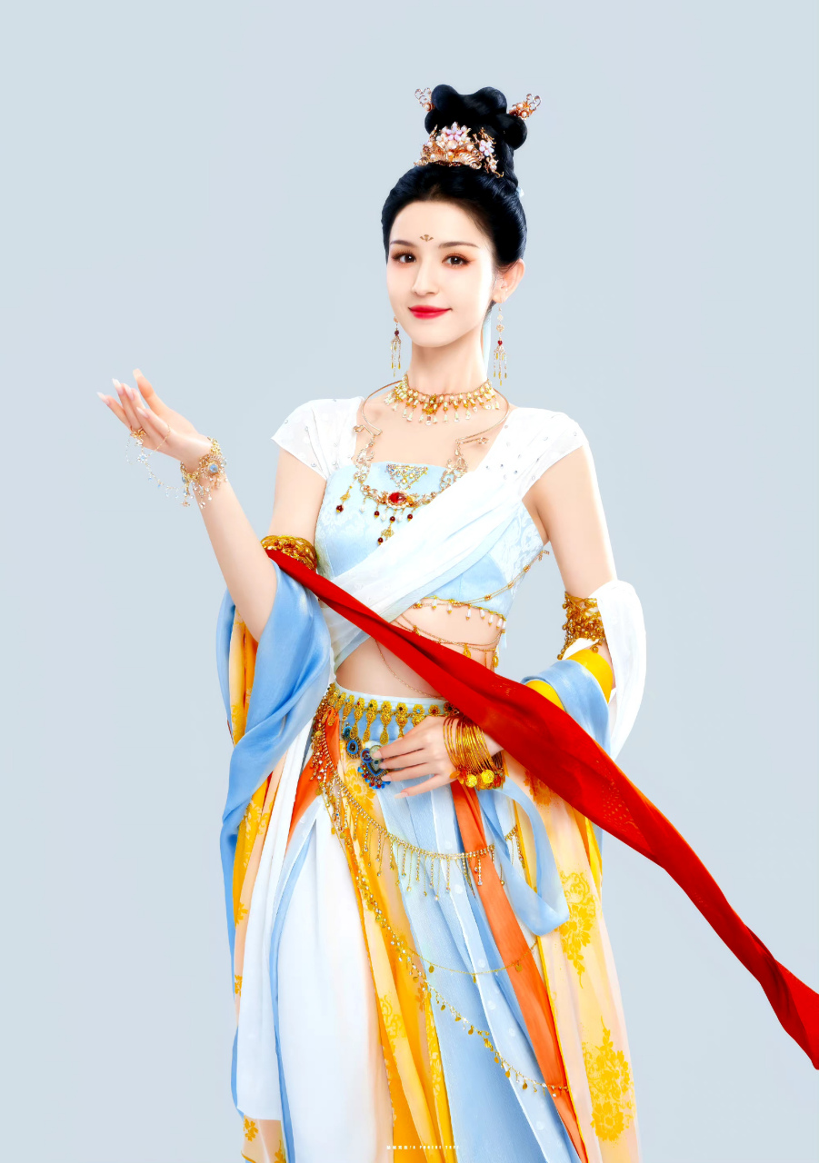 哈尼克孜敦煌造型太美了